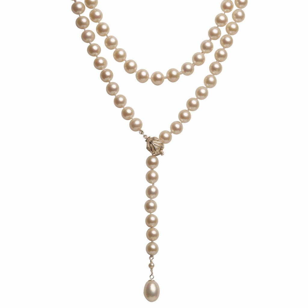 Double strand cultured freshwater pearl necklace