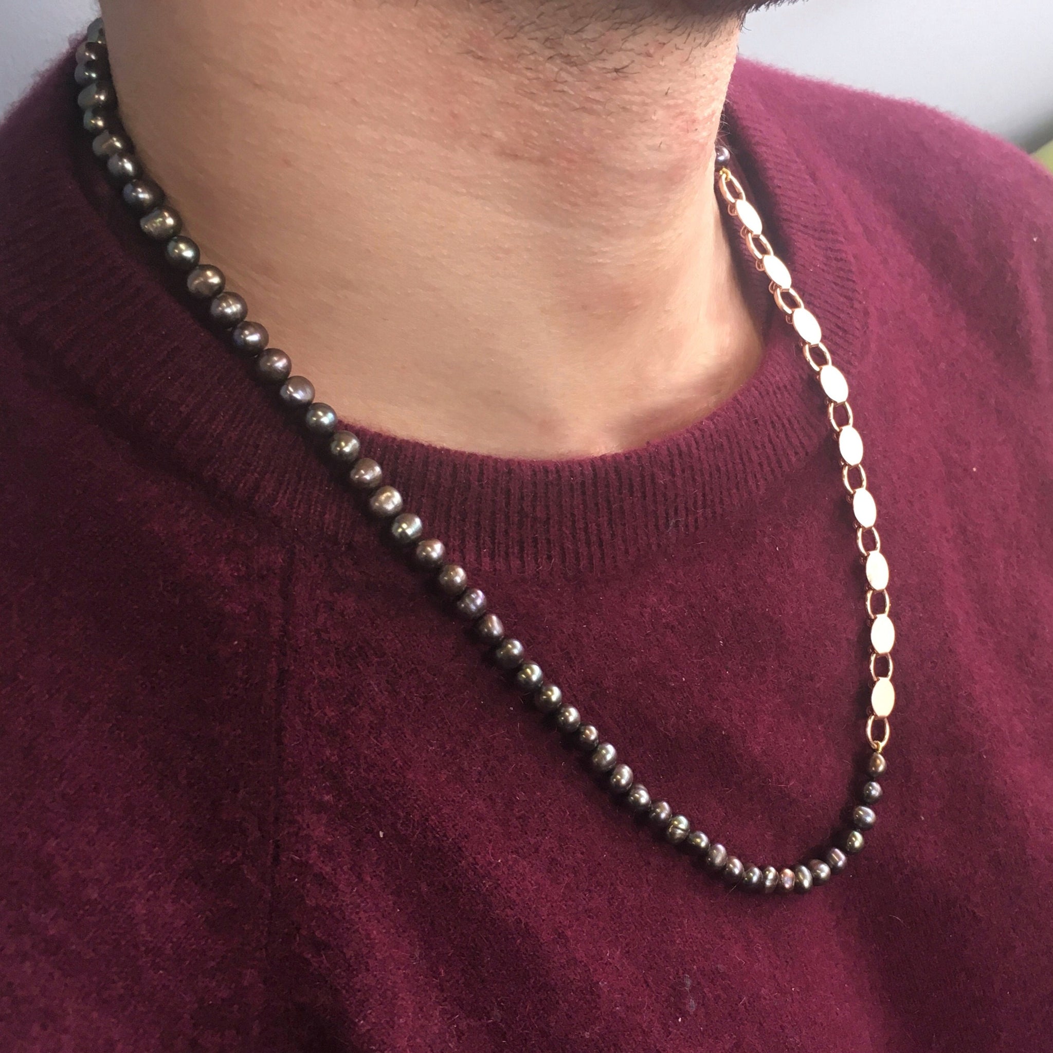 Pearl Chain Necklace With Radha Krishna Pendant