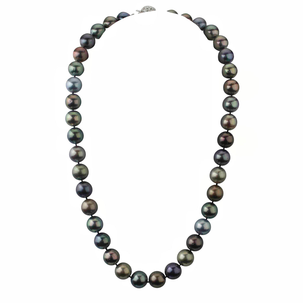 Strand of deals black pearls